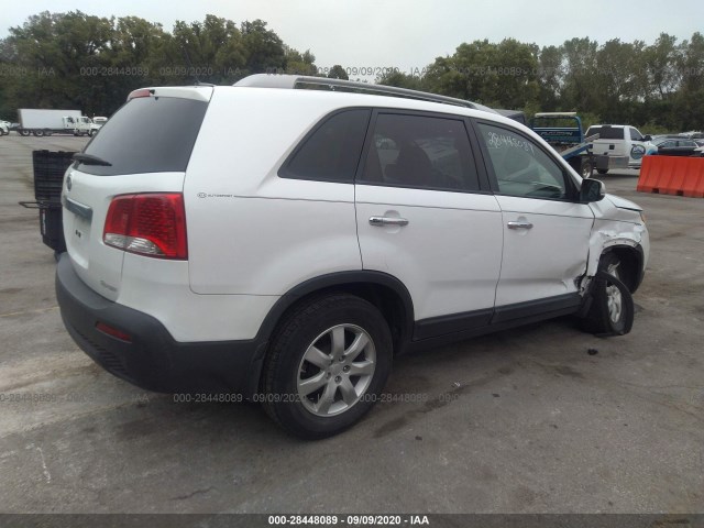 Photo 3 VIN: 5XYKT4A16BG105511 - KIA SORENTO 