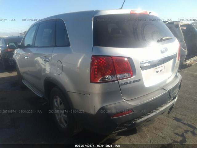 Photo 2 VIN: 5XYKT4A16CG273392 - KIA SORENTO 