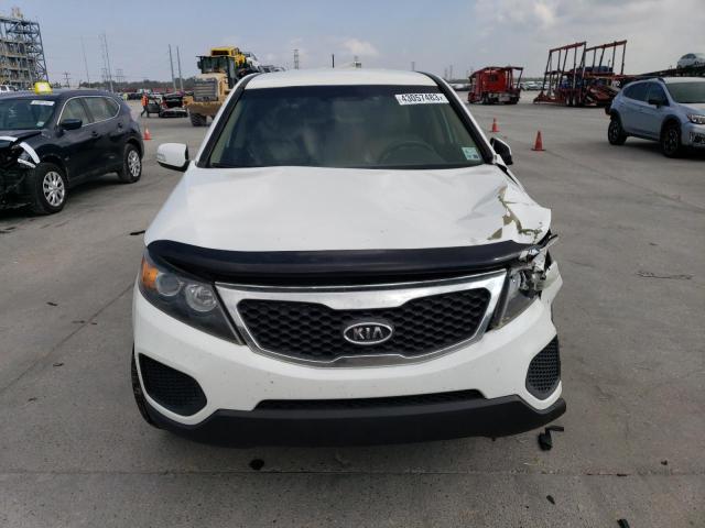 Photo 4 VIN: 5XYKT4A16DG321619 - KIA SORENTO LX 