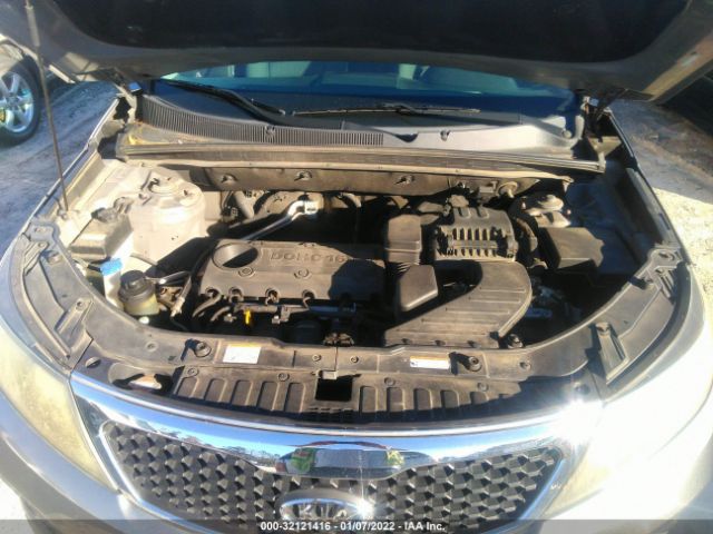 Photo 9 VIN: 5XYKT4A17BG009600 - KIA SORENTO 