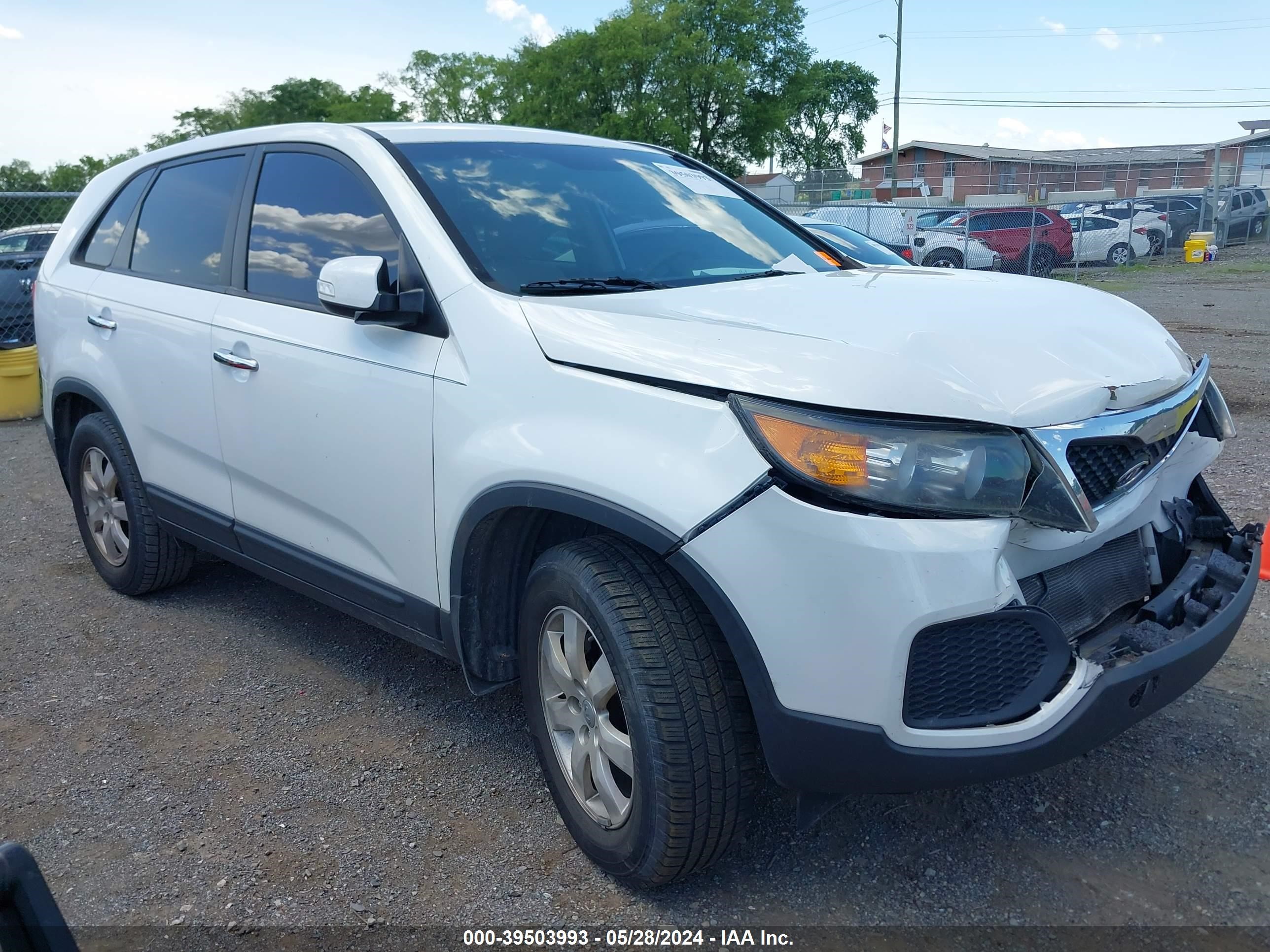 Photo 0 VIN: 5XYKT4A17DG358906 - KIA SORENTO 