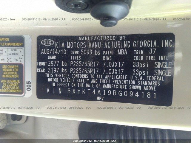 Photo 8 VIN: 5XYKT4A19BG094181 - KIA SORENTO 