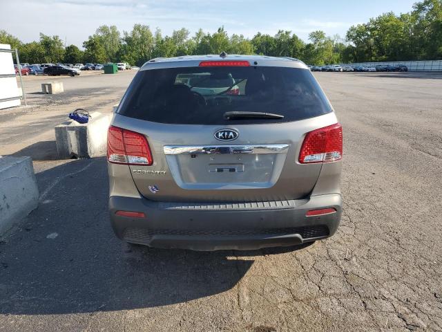 Photo 5 VIN: 5XYKT4A19DG396654 - KIA SORENTO LX 