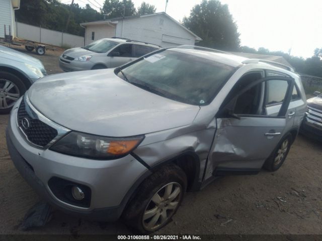 Photo 1 VIN: 5XYKT4A1XBG026391 - KIA SORENTO 