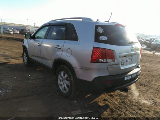 Photo 2 VIN: 5XYKT4A1XBG028609 - KIA SORENTO 