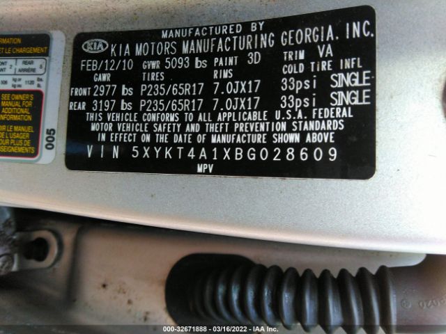 Photo 8 VIN: 5XYKT4A1XBG028609 - KIA SORENTO 