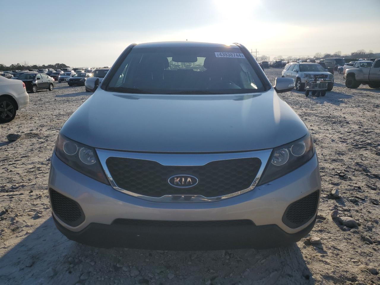 Photo 4 VIN: 5XYKT4A1XDG339394 - KIA SORENTO 