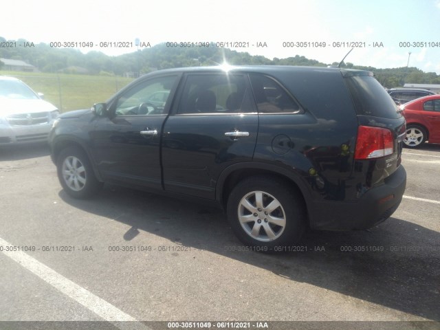 Photo 2 VIN: 5XYKT4A1XDG355367 - KIA SORENTO 