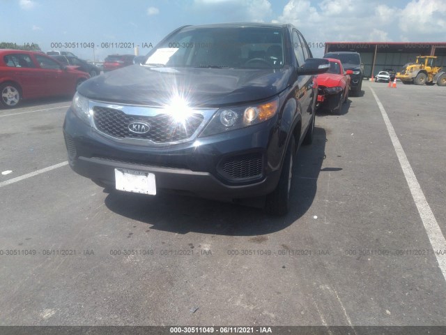 Photo 5 VIN: 5XYKT4A1XDG355367 - KIA SORENTO 