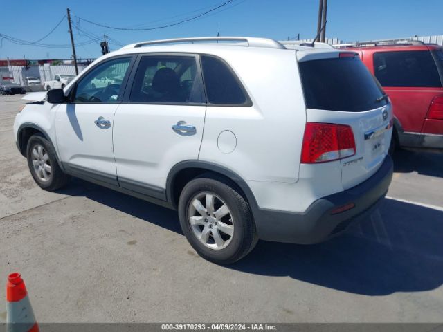 Photo 2 VIN: 5XYKT4A20CG297499 - KIA SORENTO 