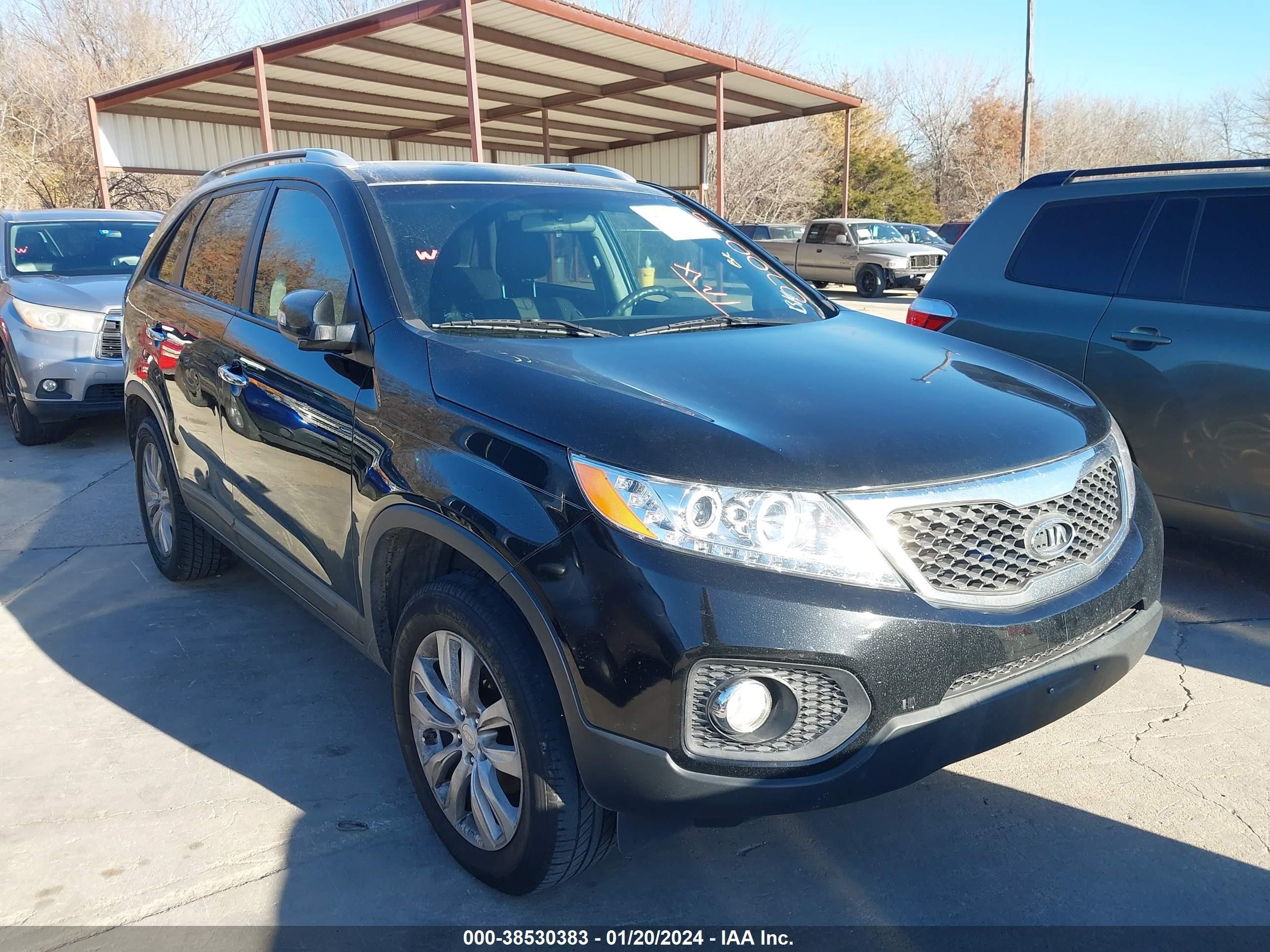 Photo 0 VIN: 5XYKT4A21BG070076 - KIA SORENTO 