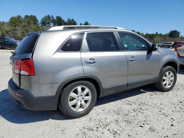 Photo 2 VIN: 5XYKT4A21BG124640 - KIA SORENTO 