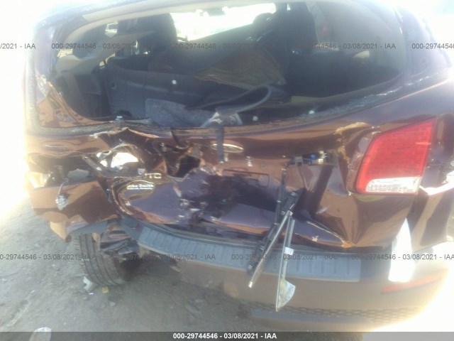 Photo 5 VIN: 5XYKT4A21BG160750 - KIA SORENTO 