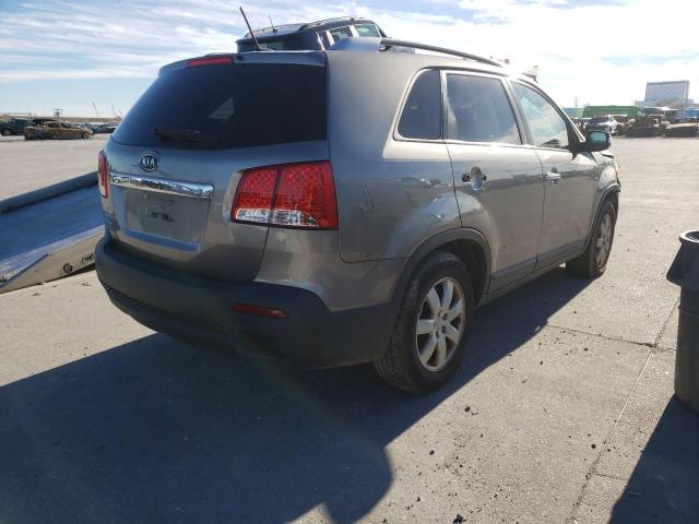 Photo 3 VIN: 5XYKT4A21DG368260 - KIA SORENTO LX 