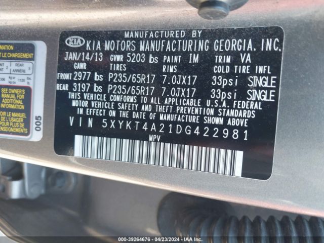 Photo 8 VIN: 5XYKT4A21DG422981 - KIA SORENTO 