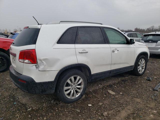 Photo 2 VIN: 5XYKT4A22BG062990 - KIA SORENTO 