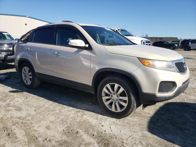 Photo 3 VIN: 5XYKT4A23BG074503 - KIA SORENTO 