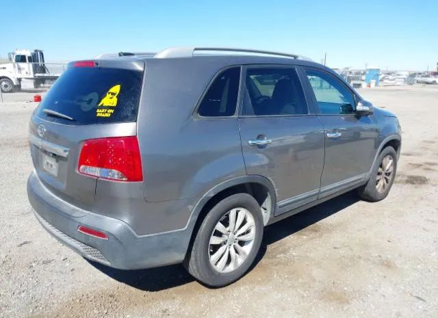 Photo 3 VIN: 5XYKT4A23BG175010 - KIA SORENTO 