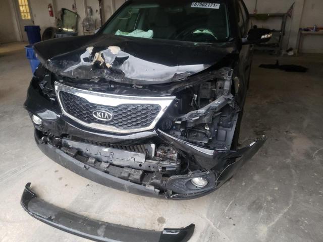 Photo 8 VIN: 5XYKT4A23CG253240 - KIA SORENTO BA 