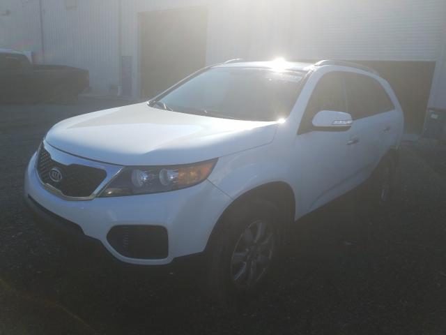 Photo 1 VIN: 5XYKT4A23DG404031 - KIA SORENTO LX 