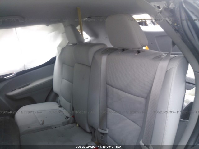 Photo 7 VIN: 5XYKT4A24BG049691 - KIA SORENTO 