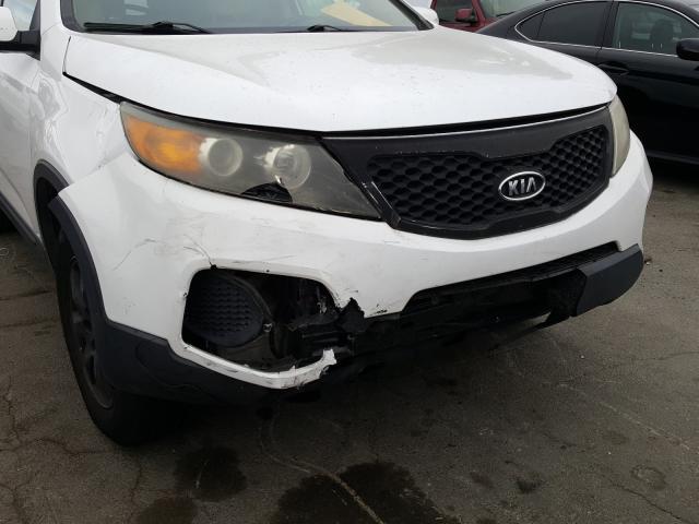 Photo 8 VIN: 5XYKT4A24BG133042 - KIA SORENTO BA 