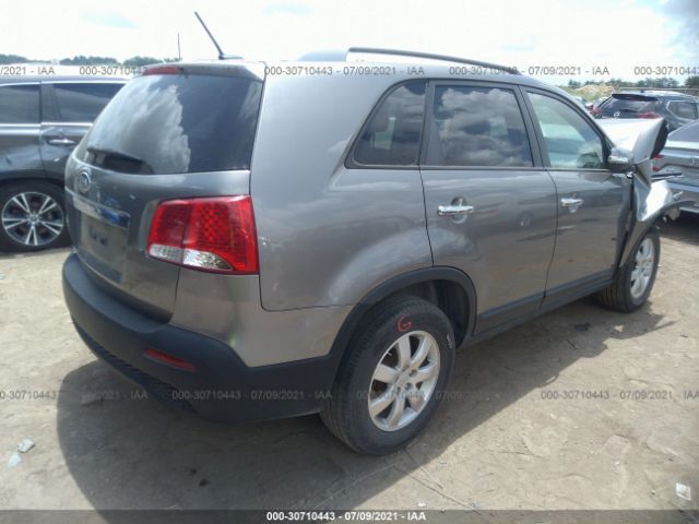 Photo 3 VIN: 5XYKT4A24BG144493 - KIA SORENTO 