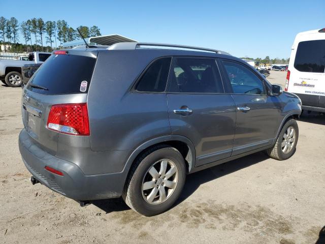 Photo 2 VIN: 5XYKT4A24DG310496 - KIA SORENTO LX 