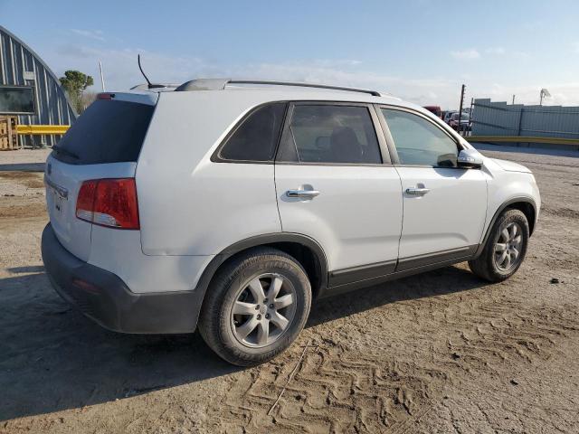 Photo 2 VIN: 5XYKT4A24DG338198 - KIA SORENTO LX 