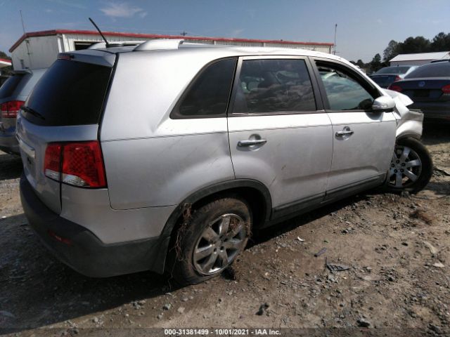 Photo 3 VIN: 5XYKT4A25CG197513 - KIA SORENTO 