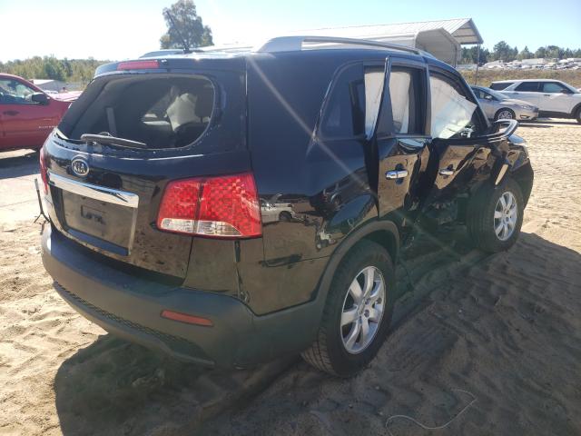 Photo 3 VIN: 5XYKT4A25DG318851 - KIA SORENTO LX 