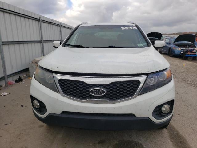 Photo 4 VIN: 5XYKT4A25DG357973 - KIA SORENTO 