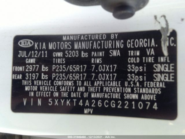 Photo 8 VIN: 5XYKT4A26CG221074 - KIA SORENTO 