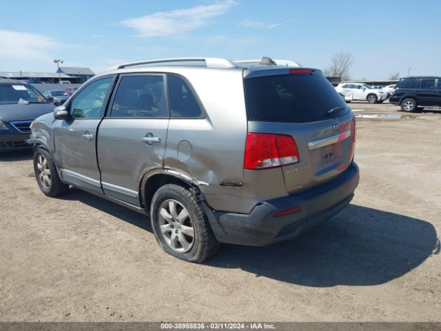 Photo 2 VIN: 5XYKT4A26CG259985 - KIA SORENTO 