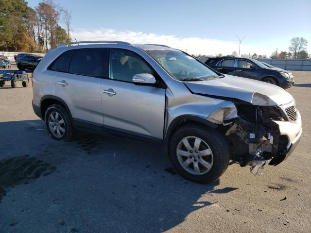 Photo 3 VIN: 5XYKT4A26CG266581 - KIA SORENTO 