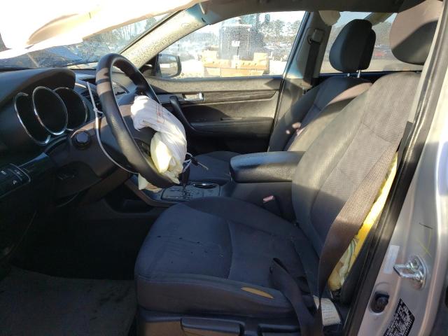 Photo 6 VIN: 5XYKT4A26CG266581 - KIA SORENTO 