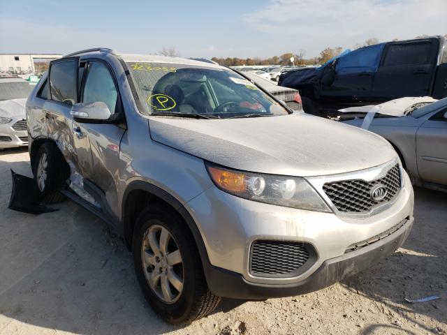 Photo 0 VIN: 5XYKT4A26DG323055 - KIA SORENTO LX 