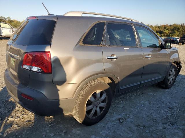 Photo 2 VIN: 5XYKT4A26DG388410 - KIA SORENTO LX 