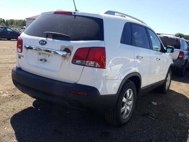 Photo 3 VIN: 5XYKT4A26DG404010 - KIA SORENTO LX 