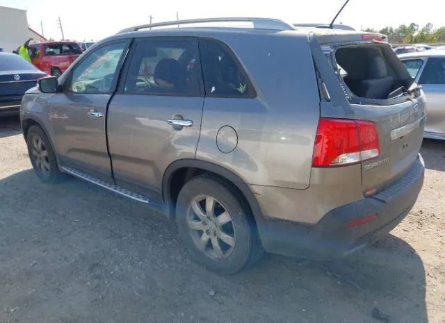 Photo 2 VIN: 5XYKT4A27CG273376 - KIA SORENTO 