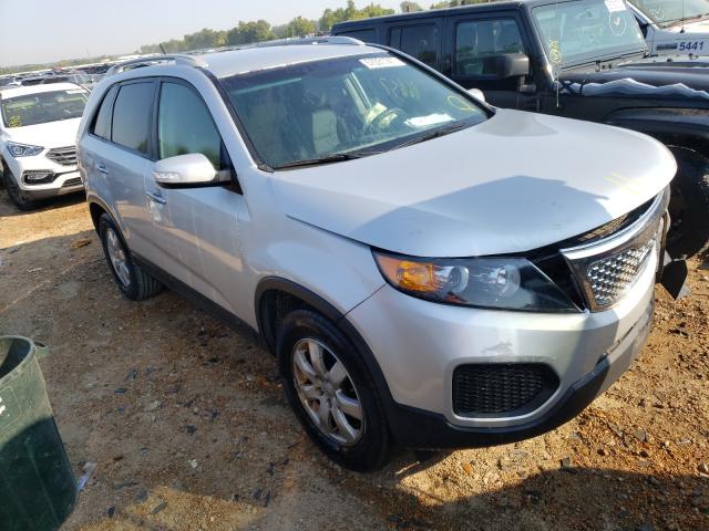 Photo 0 VIN: 5XYKT4A27DG311013 - KIA SORENTO LX 