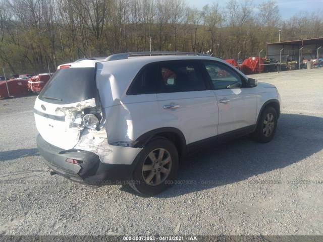 Photo 3 VIN: 5XYKT4A27DG412150 - KIA SORENTO 