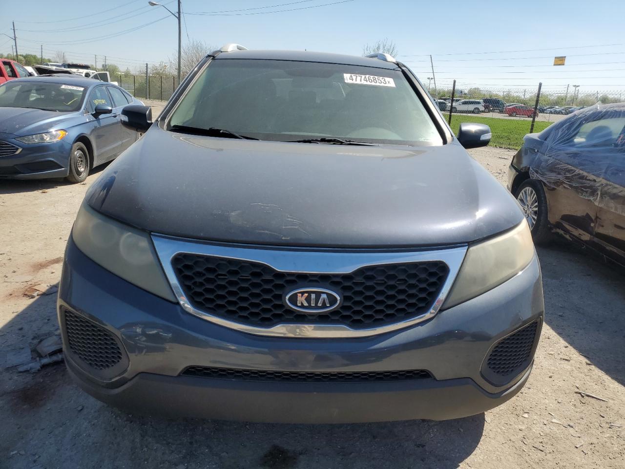 Photo 4 VIN: 5XYKT4A28BG159109 - KIA SORENTO 