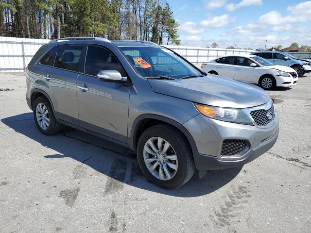 Photo 3 VIN: 5XYKT4A28BG176945 - KIA SORENTO 