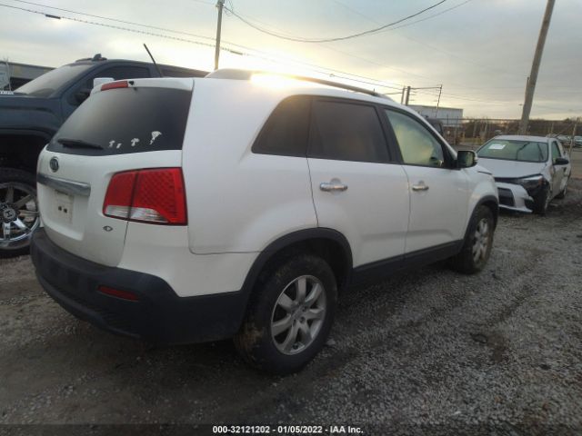 Photo 3 VIN: 5XYKT4A28CG227961 - KIA SORENTO 