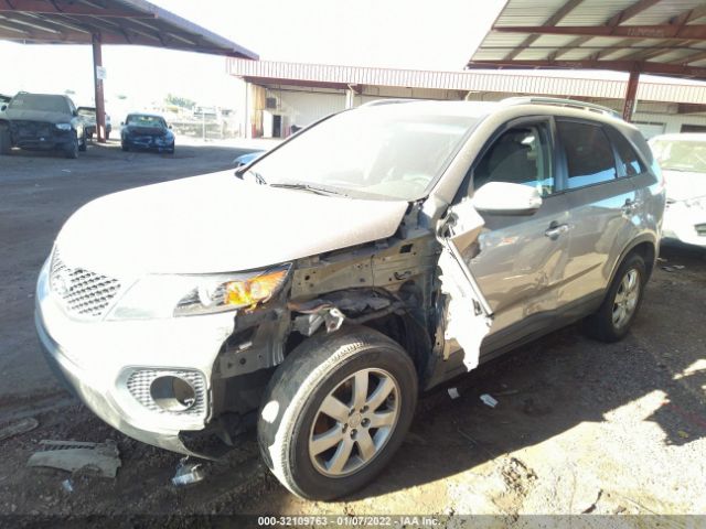 Photo 5 VIN: 5XYKT4A28CG288565 - KIA SORENTO 