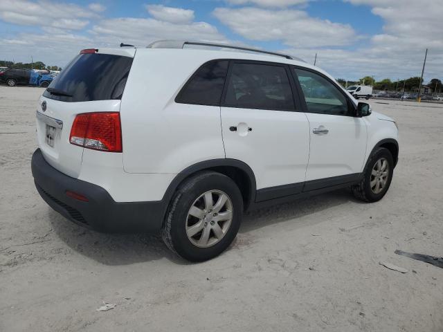 Photo 2 VIN: 5XYKT4A28DG348264 - KIA SORENTO 