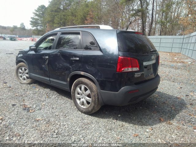 Photo 2 VIN: 5XYKT4A28DG404266 - KIA SORENTO 