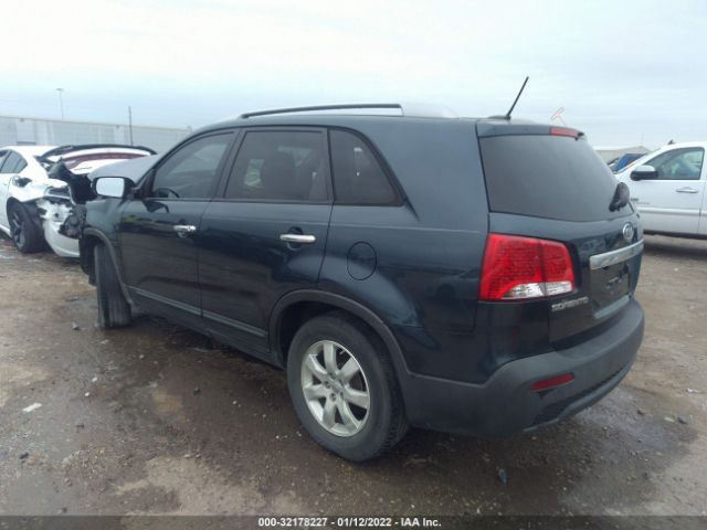 Photo 2 VIN: 5XYKT4A29CG218556 - KIA SORENTO 