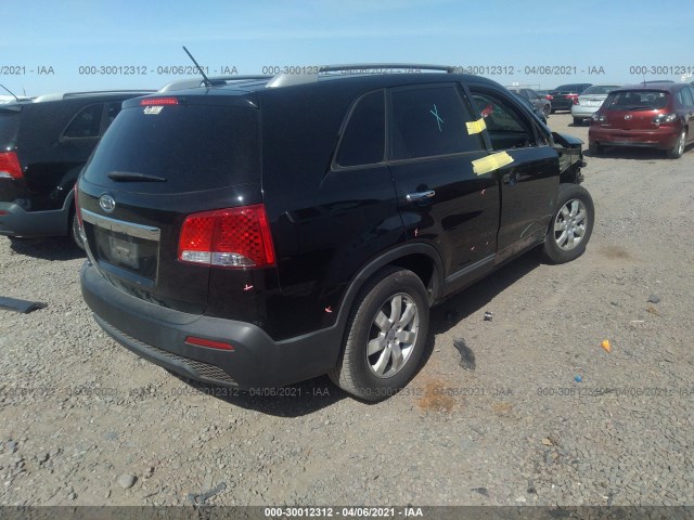 Photo 3 VIN: 5XYKT4A29CG234546 - KIA SORENTO 